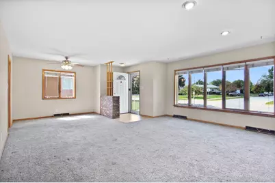 7911 Jackson Avenue, Munster, IN 46321 - Photo 4