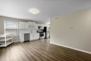 1107 W 63rd Ave, Merrillville, IN 46410 - Photo 2