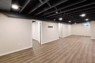 1107 W 63rd Ave, Merrillville, IN 46410 - Photo 20