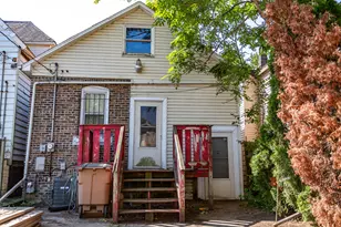 510 W 142nd St, East Chicago, IN 46312 - Photo 8