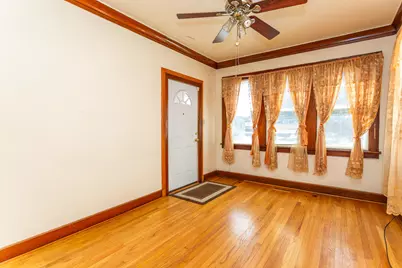 510 W 142nd Street, East Chicago, IN 46312 - Photo 10