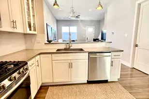 380 N Indiana Ave, Crown Point, IN 46307 - Photo 10