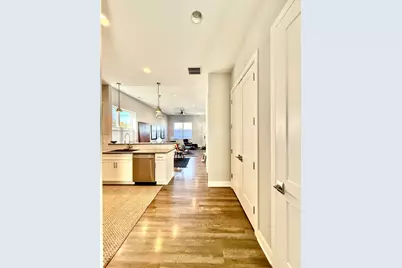 380 N Indiana Avenue, Crown Point, IN 46307 - Photo 12