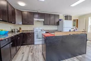 7200 S 250 W, North Judson, IN 46366 - Photo 4