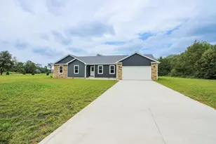 10524 Coyote Trl, Wheatfield, IN 46392 - Photo 24