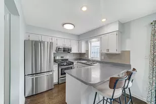 771 Kenmare Pkwy, Crown Point, IN 46307 - Photo 10