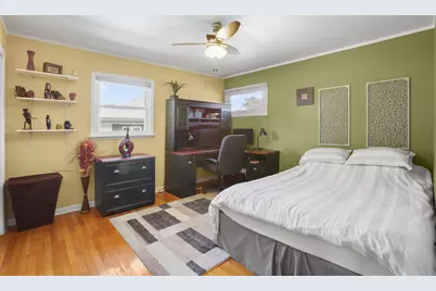 8612 Jefferson Avenue, Munster, IN 46321 - Photo 10