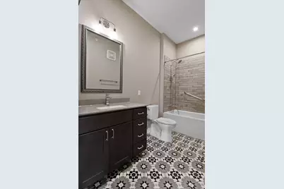 208 N Campbell Street #202, Valparaiso, IN 46385 - Photo 18