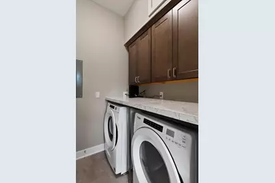 208 N Campbell Street #202, Valparaiso, IN 46385 - Photo 20