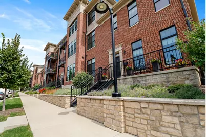 208 N Campbell Street #202, Valparaiso, IN 46385 - Photo 2