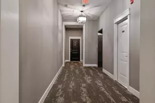 208 N Campbell St, Valparaiso, IN 46385 - Photo 22