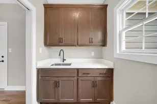 13049 Spirea Ave, Saint John, IN 46373 - Photo 10