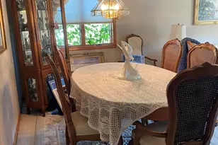 523 Hidden Oak Dr, Hobart, IN 46342 - Photo 6