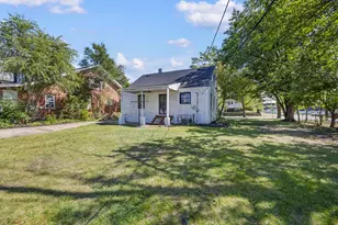 1582 Taney Pl, Gary, IN 46404 - Photo 24