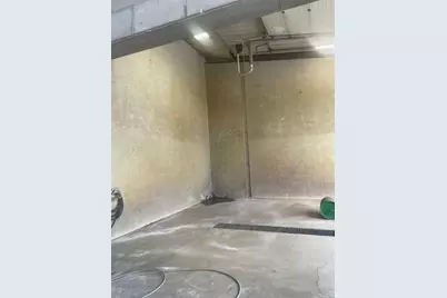 906 Calumet Avenue, Valparaiso, IN 46383 - Photo 6