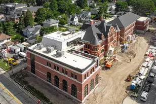 207 Academy St, Valparaiso, IN 46383 - Photo 28