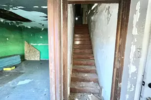 856 Kentucky St, Gary, IN 46402 - Photo 4