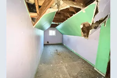 856 Kentucky Street, Gary, IN 46402 - Photo 10