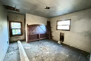 856 Kentucky St, Gary, IN 46402 - Photo 12