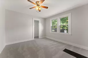 511 N West St, Crown Point, IN 46307 - Photo 16