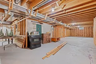 15284 N 300 W, Wheatfield, IN 46392 - Photo 40