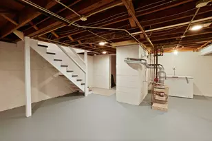 744 S Court St, Crown Point, IN 46307 - Photo 22