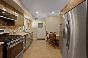 744 S Court St, Crown Point, IN 46307 - Photo 10