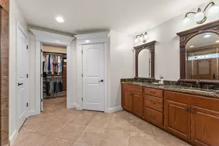 2655 Vivante Dr, Valparaiso, IN 46385 - Photo 16