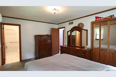834 N 500 E, Valparaiso, IN 46383 - Photo 16