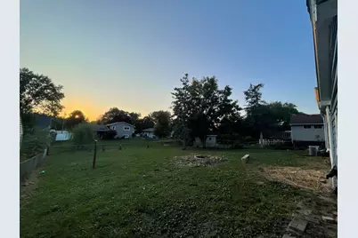 301 Hoffman Street, Crown Point, IN 46307 - Photo 14