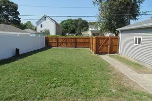 2868 Elkhart St, Lake Station, IN 46405 - Photo 42