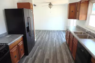 2868 Elkhart St, Lake Station, IN 46405 - Photo 10