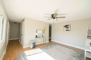 7020 Harrison St, Merrillville, IN 46410 - Photo 6