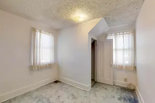 737 Cherry St, Hammond, IN 46324 - Photo 32