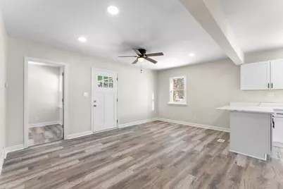 1321 Jackson Street, Hobart, IN 46342 - Photo 4