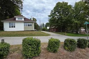 7014 N Bungalow Dr, New Carlisle, IN 46552 - Photo 108