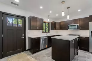 7014 N Bungalow Dr, New Carlisle, IN 46552 - Photo 16