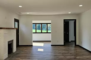 7014 N Bungalow Dr, New Carlisle, IN 46552 - Photo 24