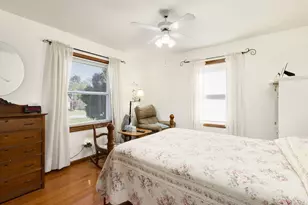 3216 W Greenbriar Ln, La Porte, IN 46350 - Photo 22