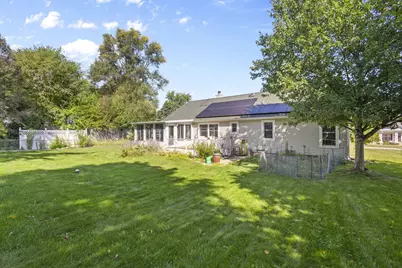 3216 W Greenbriar Lane, La Porte, IN 46350 - Photo 4