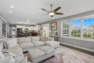 13028 Waterleaf Dr, Saint John, IN 46373 - Photo 10