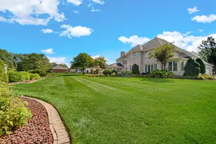 1224 Muirfield Dr, Schererville, IN 46375 - Photo 6