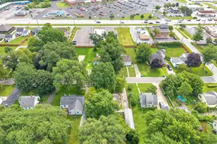 1206 Sycamore St, Crown Point, IN 46307 - Photo 4