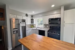 87 Kaper Ln, Valparaiso, IN 46383 - Photo 4