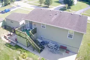 4286 Deer Run Ct, Lake Station, IN 46405 - Photo 38