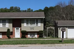 4286 Deer Run Ct, Lake Station, IN 46405 - Photo 1