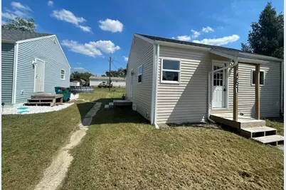 561 Grayton Road, Kingsford Heights, IN 46346 - Photo 2