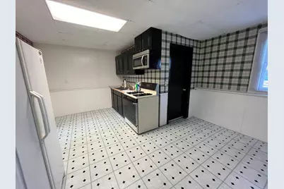 1802 Evans Avenue, Valparaiso, IN 46383 - Photo 16