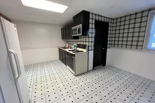 1802 Evans Ave, Valparaiso, IN 46383 - Photo 16