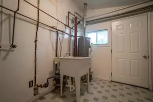 1802 Evans Ave, Valparaiso, IN 46383 - Photo 14